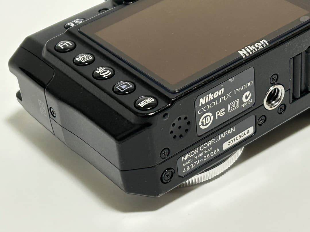 Nikon COOLPIX P6000 CCD 動作正常 / 美品 / 箱取説有 - メルカリ