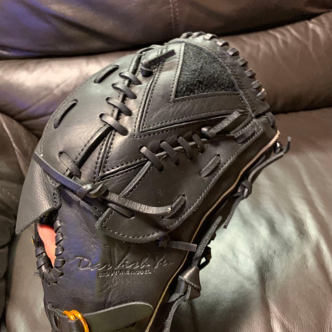 NIKE ダルビッシュモデル 一般軟式投手用グローブ - メルカリ