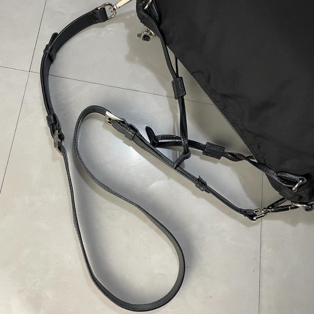 PRADA ショルダーバッグ プラダ 2way クラッチバッグ BT0689 黒 - メルカリ