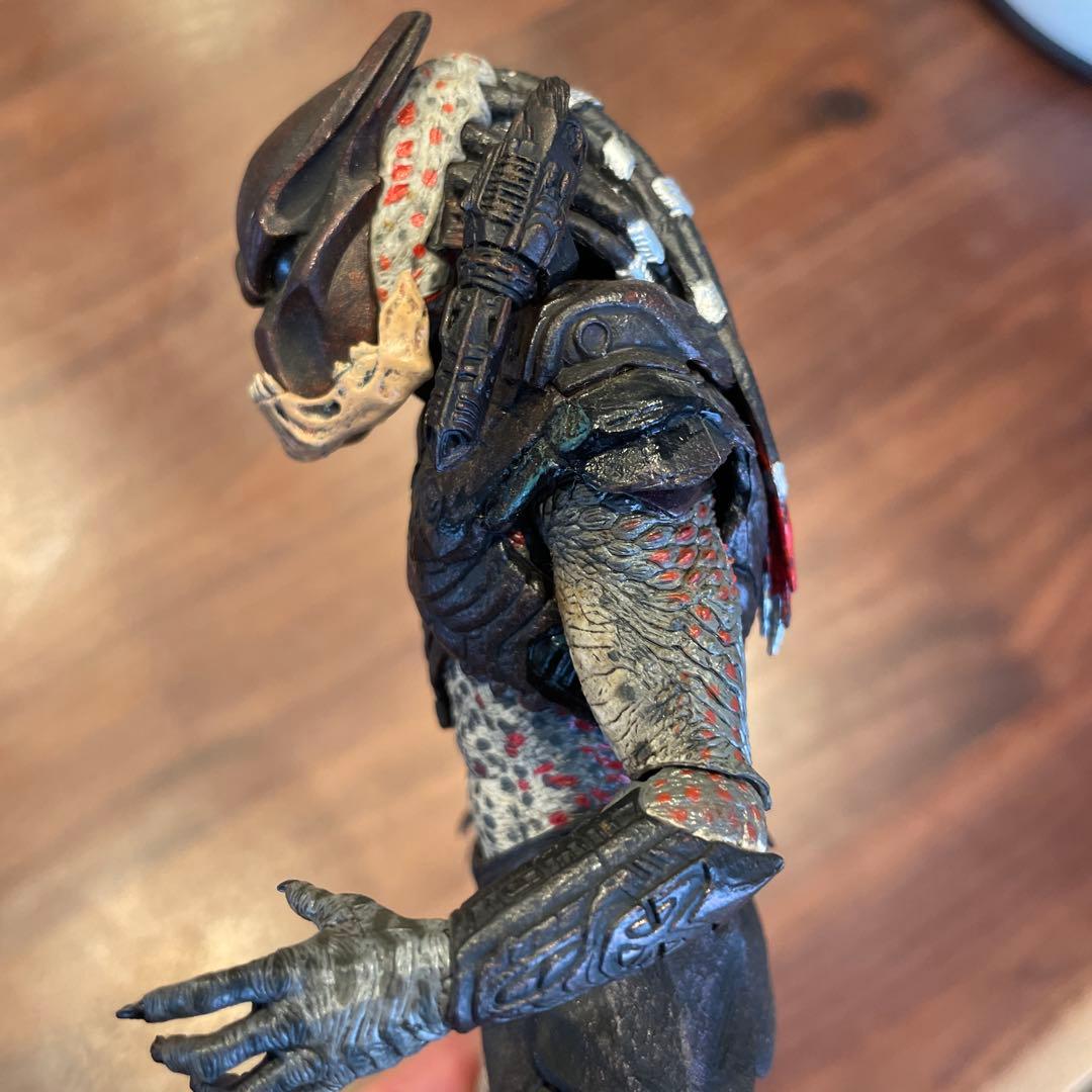 ネカ プレデター バーサーカープレデター マスクバージョン - メルカリ