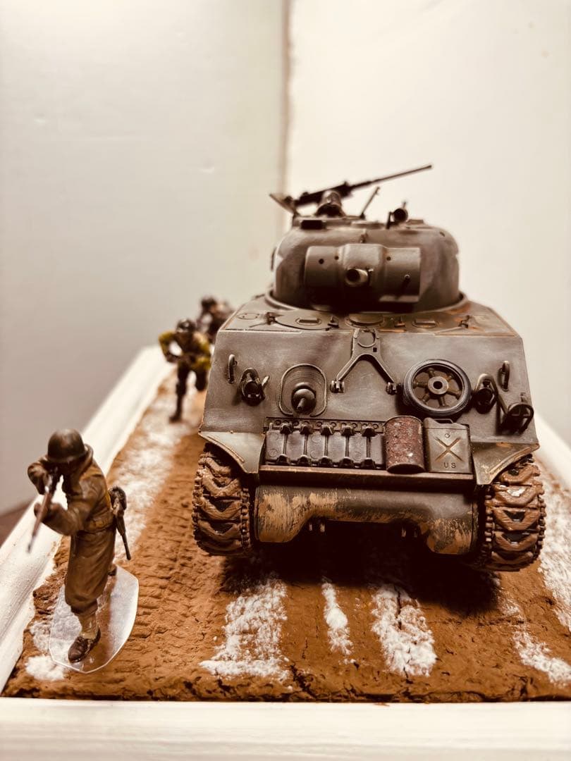 M4 A3シャーマン戦車 1/35 スケール ジオラマ - メルカリ