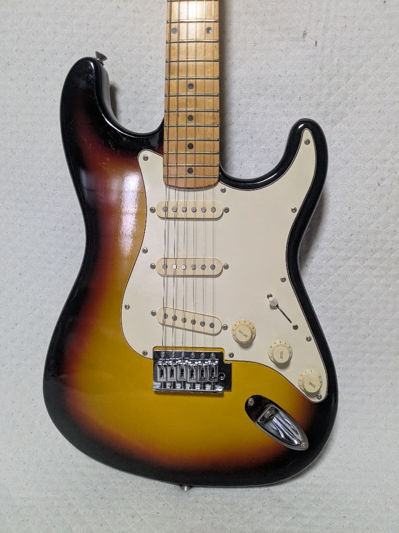 ジャガード、ストラトキャスター、エレキギター　美品 2026年最新】jagard ギター ストラトの人気アイテム - メルカリ