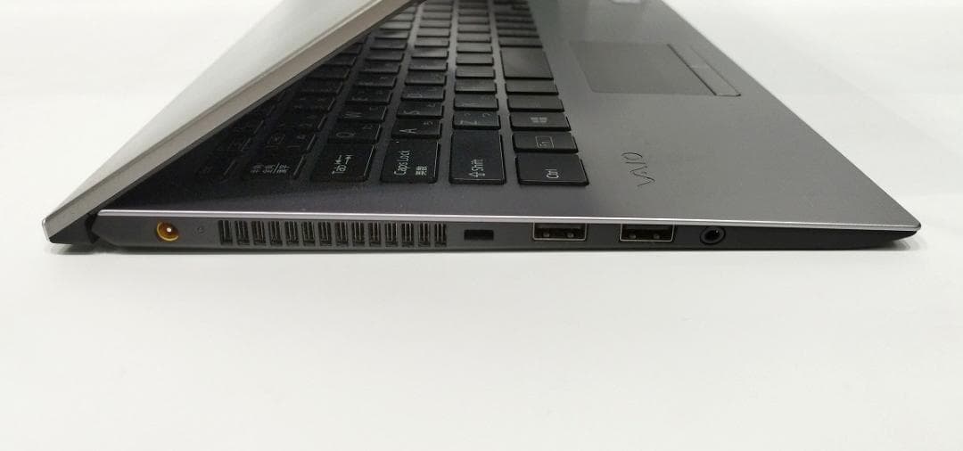 Windowsノート本体 13.3FHD VAIO I5 7200U VJPG11C11N 256G 8G