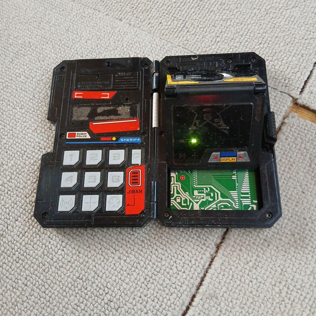 バンダイ 機動刑事ジバン DX電子ポリス手帳 - メルカリ