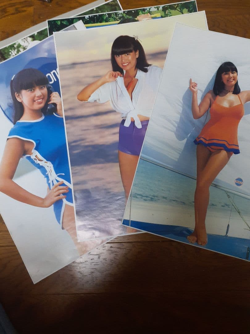 かたせ梨乃カレンダーポスター - メルカリ