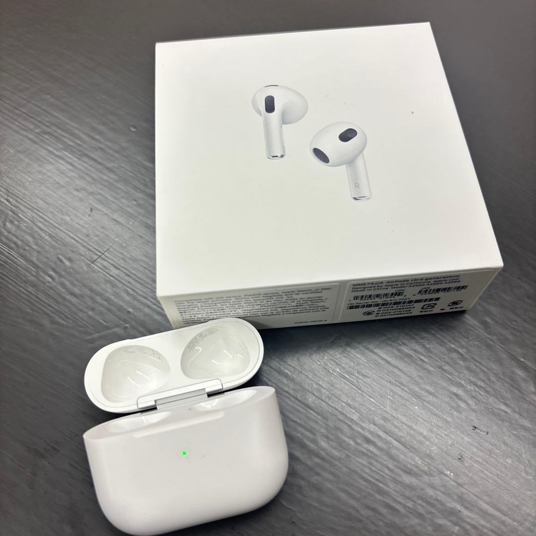 AirPods3 第3世代 本体と箱のみ 正規品 エアーポッズ - メルカリ
