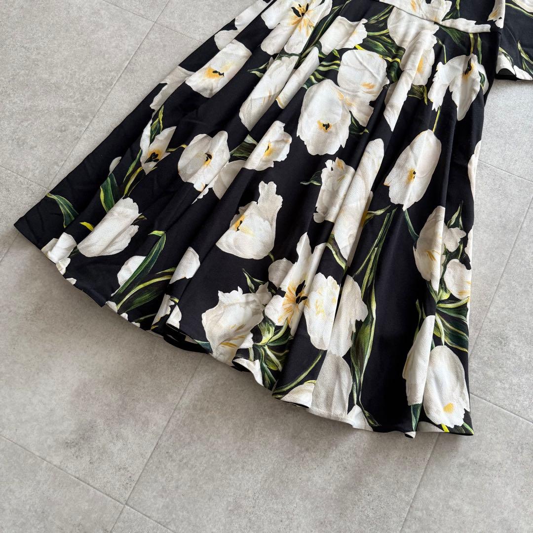 ドルチェ&ガッバーナ ワンピース 花柄 フワラー 黒 半袖 フレア - メルカリ