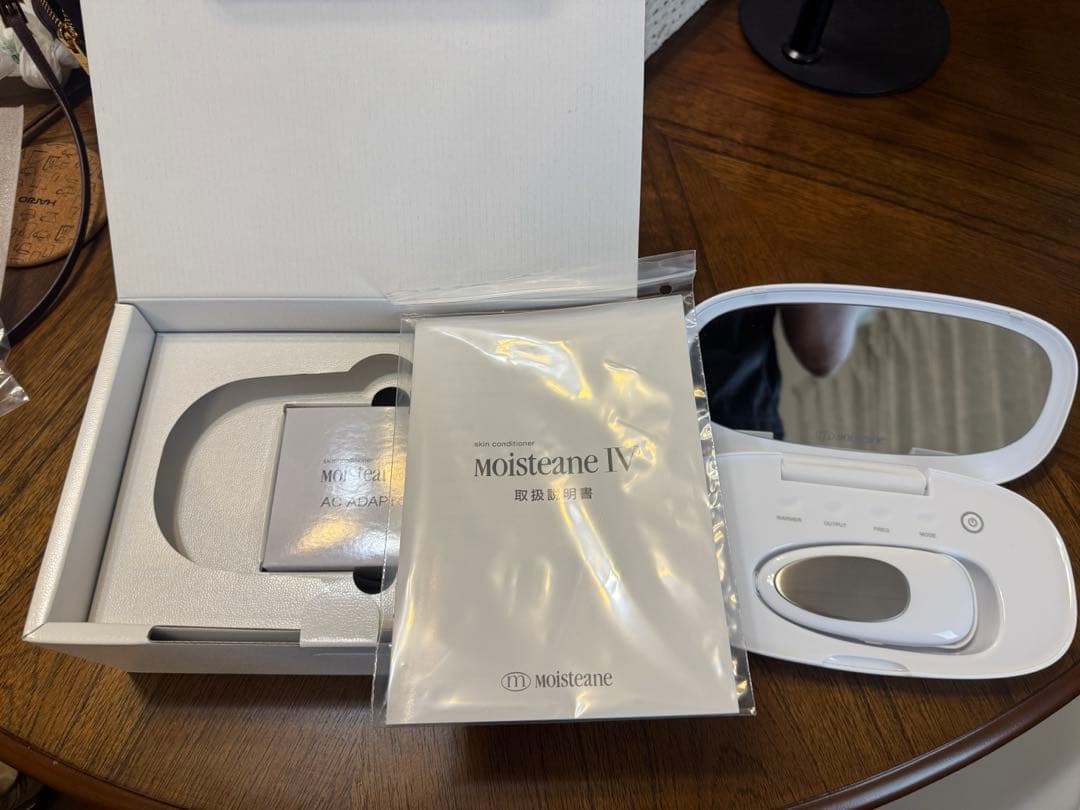 moisteane IV 美容器 1ヶ月のみ使用 おまけつき img_mv_01.jpg