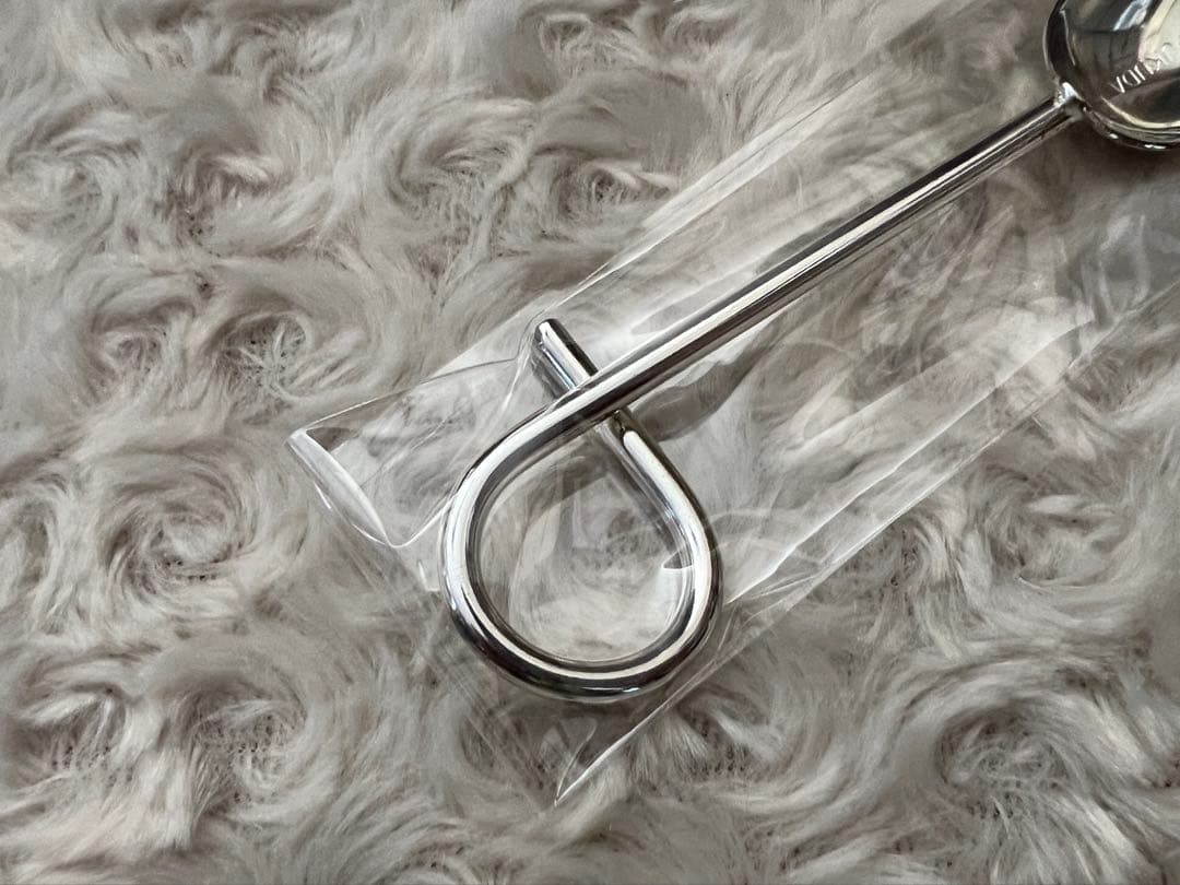 グラフィックデザイナー福田繁雄　カトラリー　福田繁雄デザインスプーン“知恵の輪”