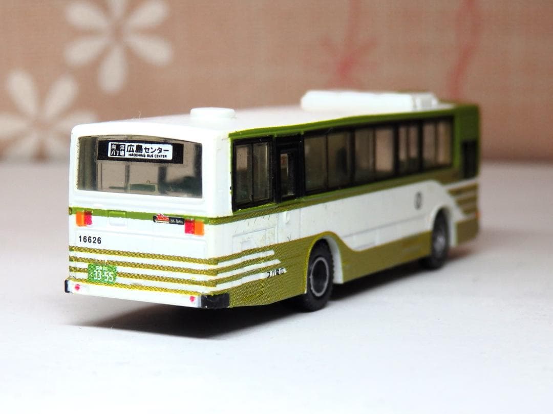 バスコレクション第2弾(023)広島電鉄 日野ブルーリボンHU/HT - メルカリ