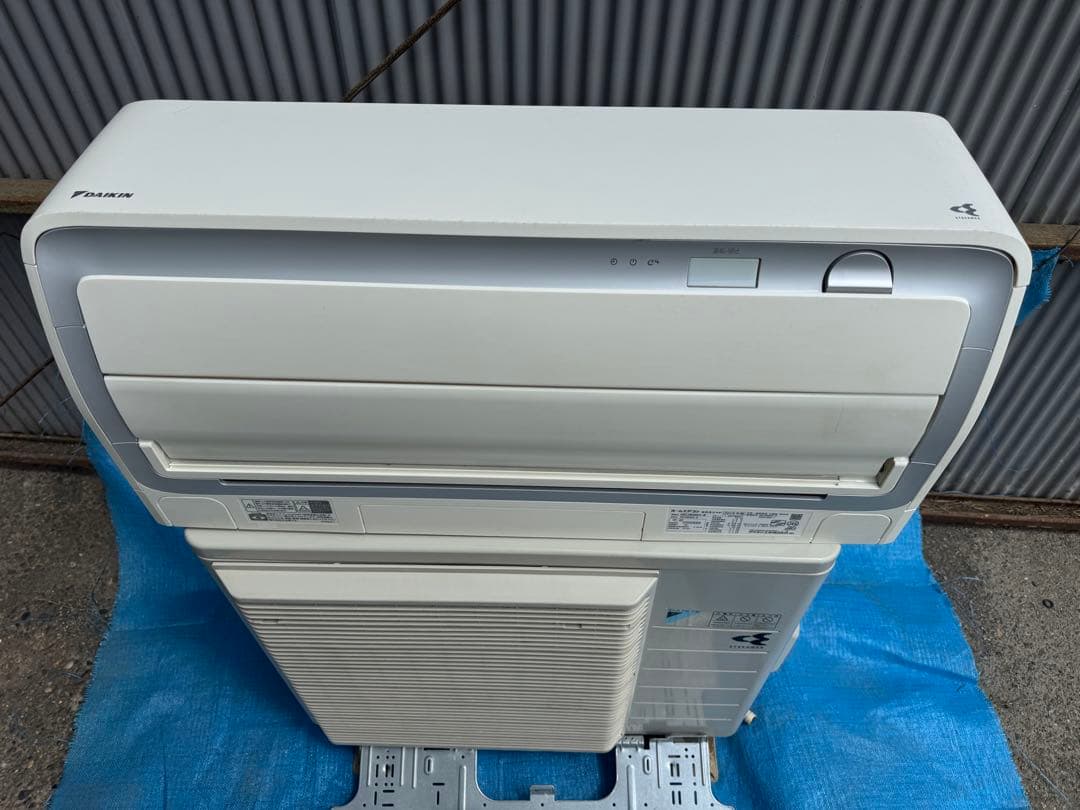 ☆ダイキン☆エアコン☆お掃除ロボ搭載☆19年☆AN22WABKS☆上位