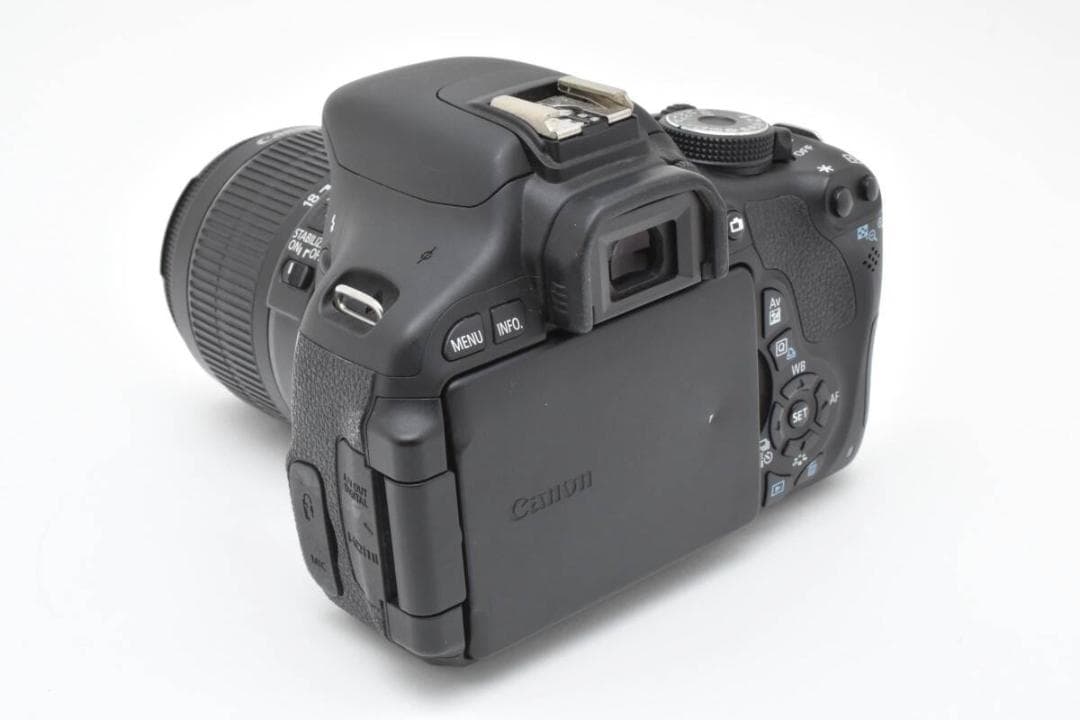 Canon EOS Kiss X5 + 18-55m F3.5-5.6 IS Ⅱ