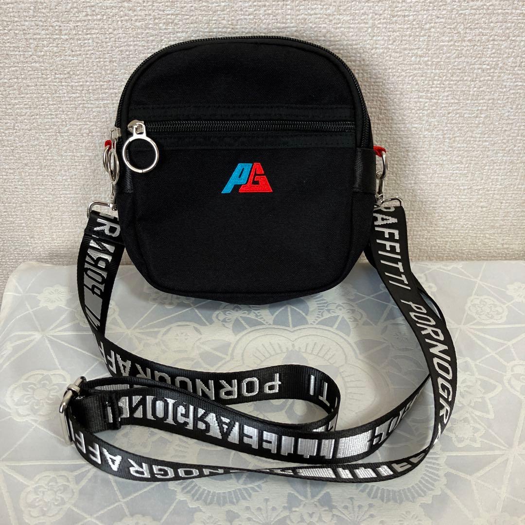 ポルノグラフィティ ワズビル ショルダーポーチ - メルカリ