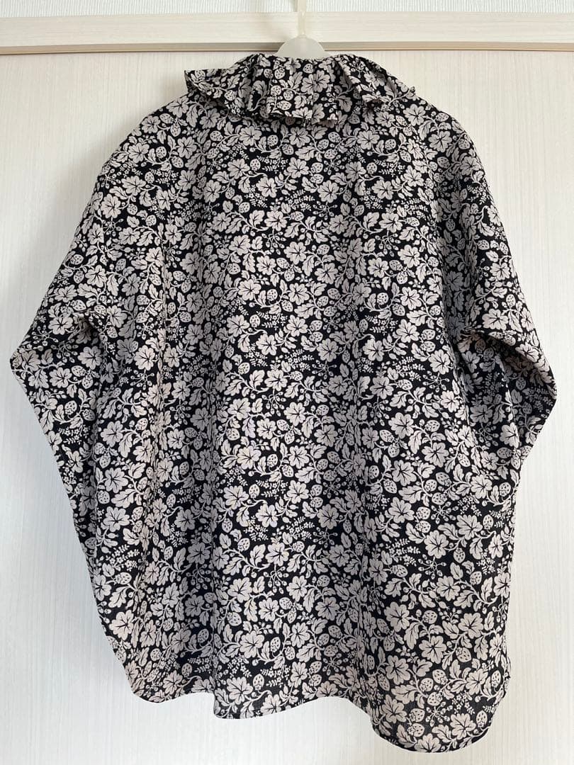 オールドマンズテーラー ワイルドベリー ラッフルカラーブラウス 新品