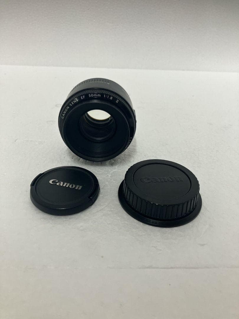 CANON　キャノン　EF 50mm f/1.8 Ⅱ 単焦点レンズ Amazon.co.jp: Canon 単焦点レンズ EF50mm F1.8 II フルサイズ対応