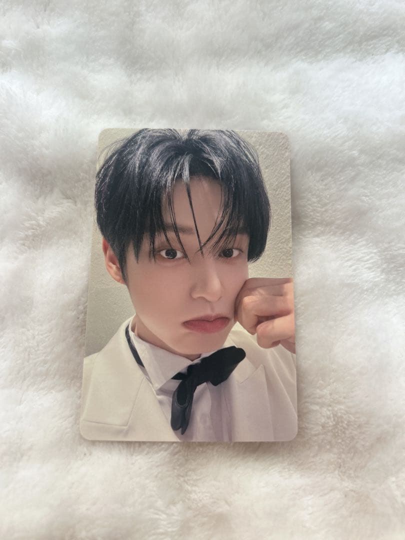 ZB1 ジウン RE FLOW タワレコ ラキドロ トレカ ゼベワン - メルカリ