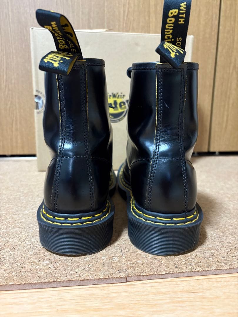 ドクターマーチン Dr. Martens 60周年ダブルステッチ 26㎝