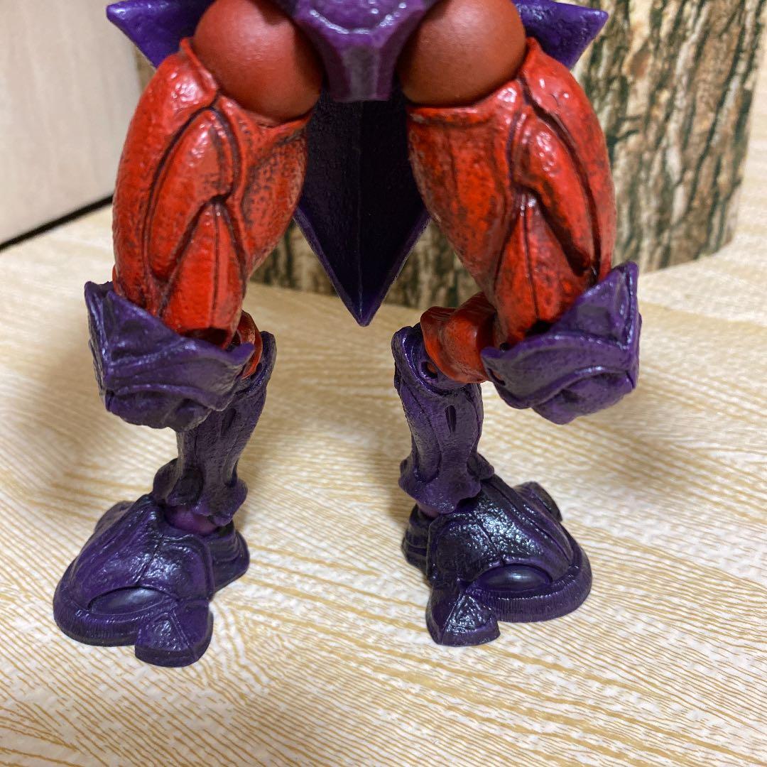 オンスロート フィギュア ビルド マーベルレジェンド トイビズ - メルカリ