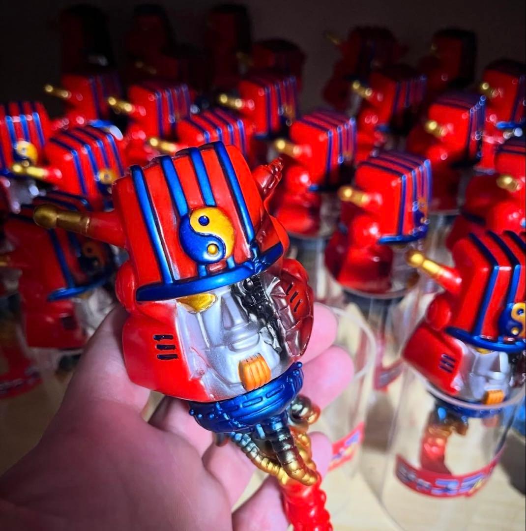 シカマァク ジャスティスルーザー ヘッダー/台座付き ソフビ - メルカリ