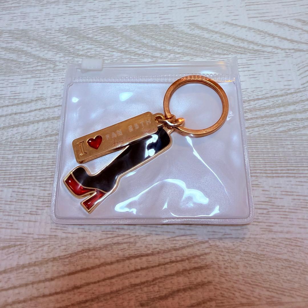 新品・未開封】安室奈美恵 Final Space キーホルダー - メルカリ