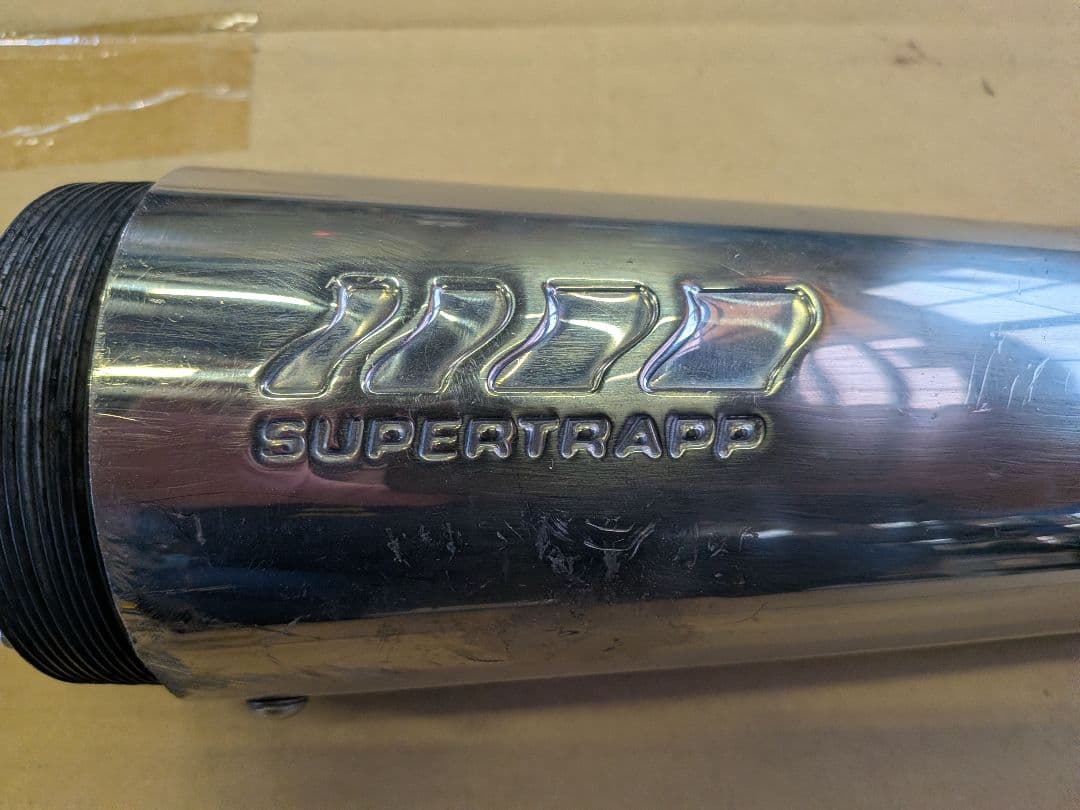 sr400 から取外し スーパートラップ マフラー スリップオン - パーツ一
