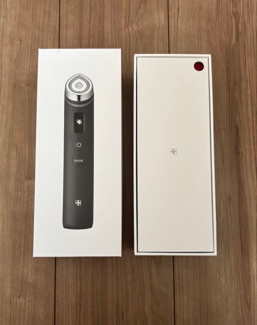 BOOSTER PRO 美顔器 ブラック - メルカリ