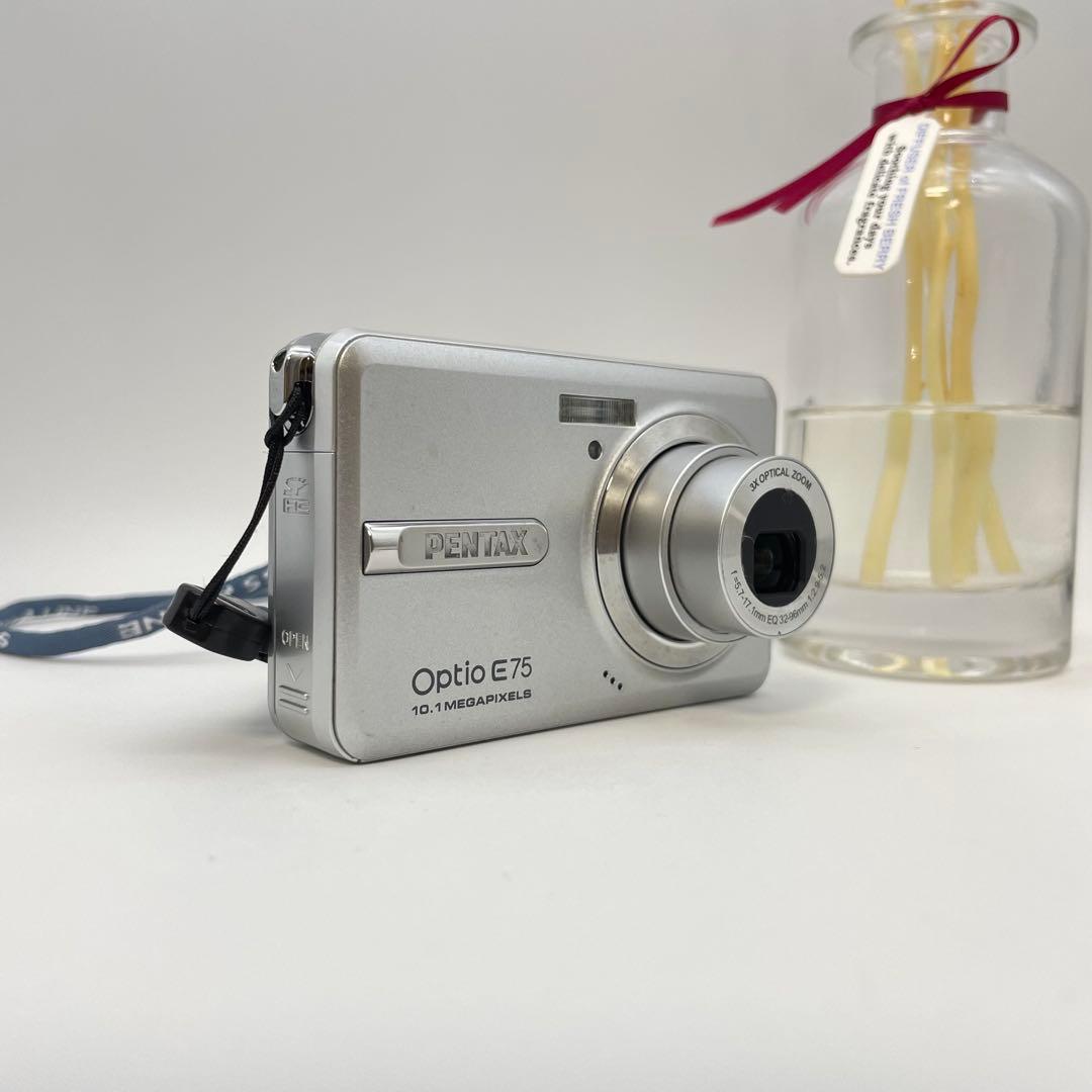 スマホ転送OK✨PENTAX Optio E75✨動作確認済 可愛いコンデジ♪ - メルカリ