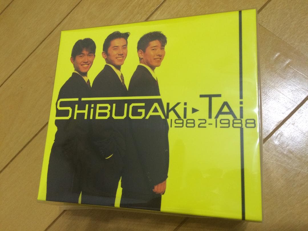 【未開封 新品】 5 CD BOX ■ シブがき隊 1982-1988 Amazon.co.jp: シブがき隊 1982-1988: ミュージック