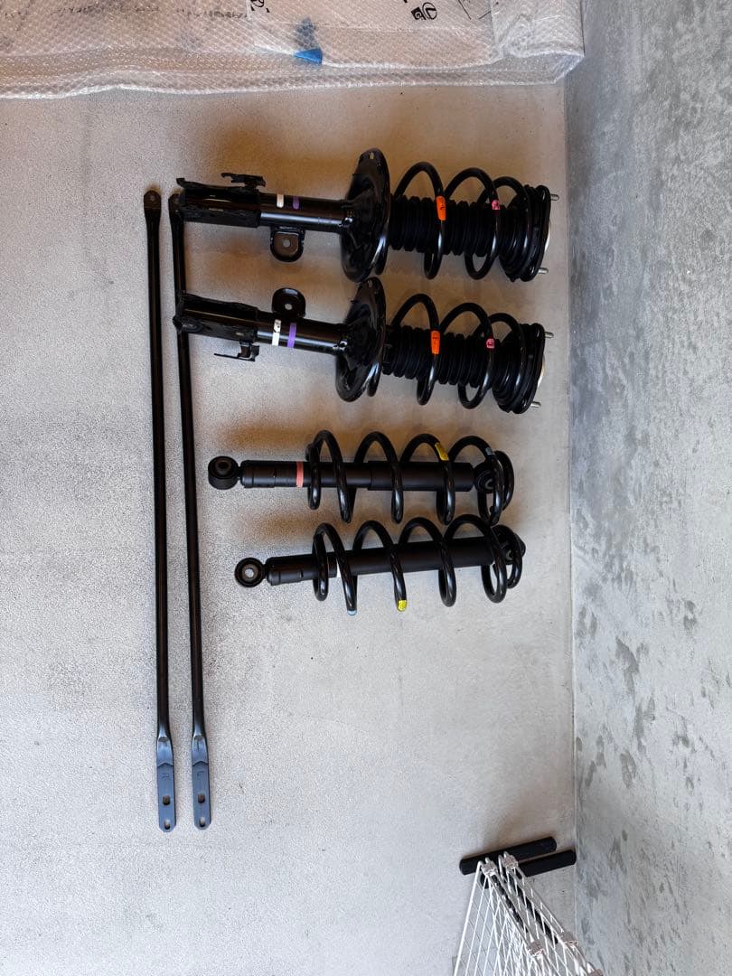 30系アルファード純正サスペンションセット 良好品 正規品】トヨタ 30 アルファード ヴェルファイア 後期 純正