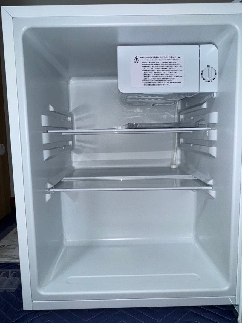 《展示品・未使用品》アビテラックス60L小型冷蔵庫　AR-60E4 2024年製