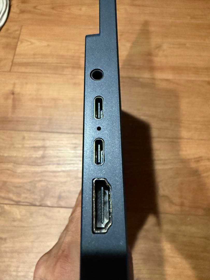 ポータブルモニター 15.6インチ 2.5K