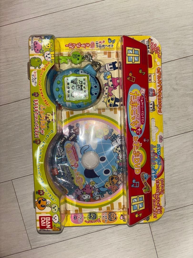 ★希少品★いぇー!ふぁみりーイロイロ! 　たまごっちプラス 　ふぁみたまワールド Amazon | たまごっちプラス いえー ファミリーイロイロ ふぁみたま