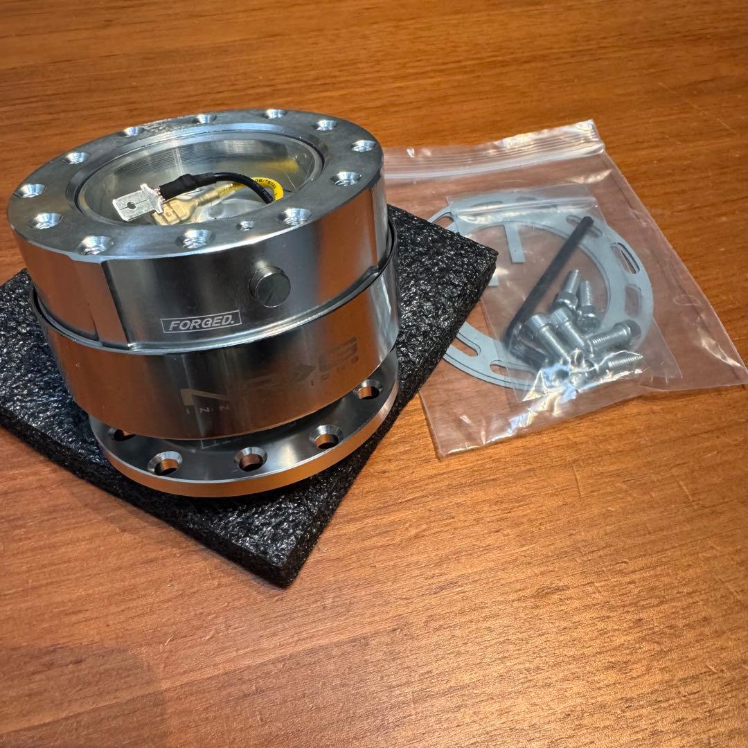 クイックリリース NRG ステアリングボス レンチン音あり アメリカ製