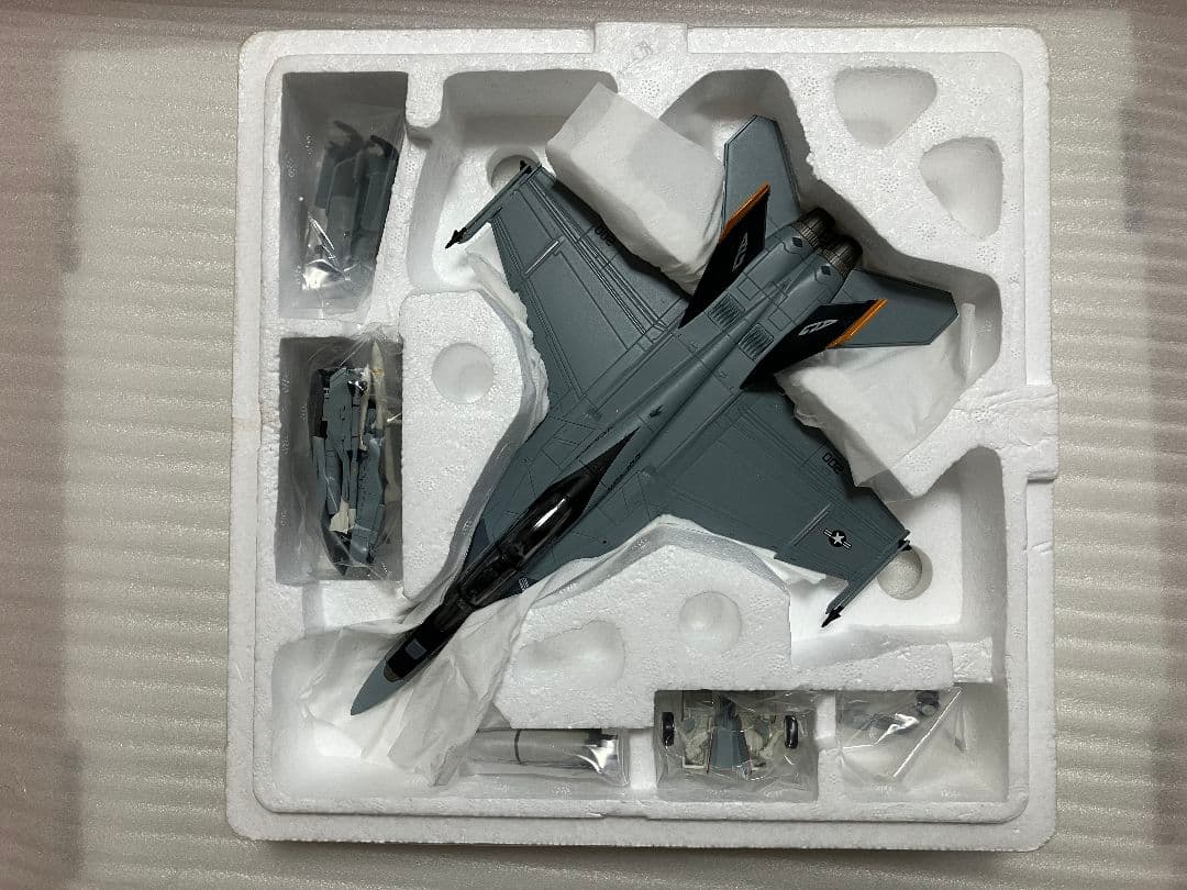 F③ ホビーマスター 1/72 F/A-18F ジョリーロジャース HA5102 - メルカリ