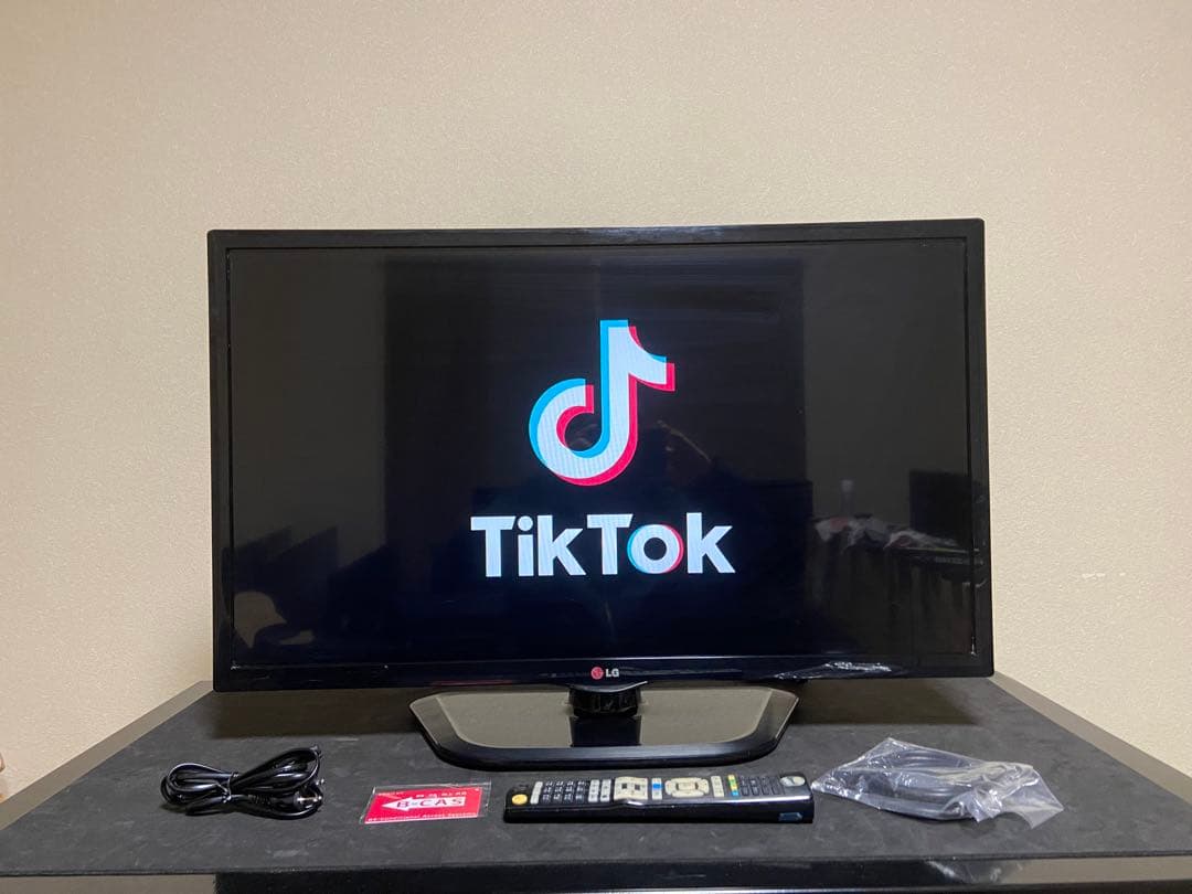 今だけ優待価格】LG｜32V型Smart TV・IPS｜Wチューナー裏録 - メルカリ