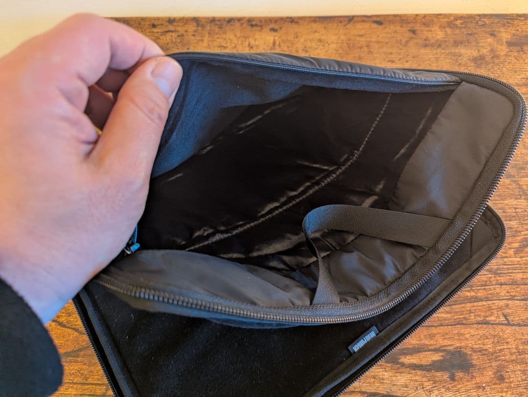 サイズM 定価15000円ヘッドポーター ブラックビューティ ナイロンPC