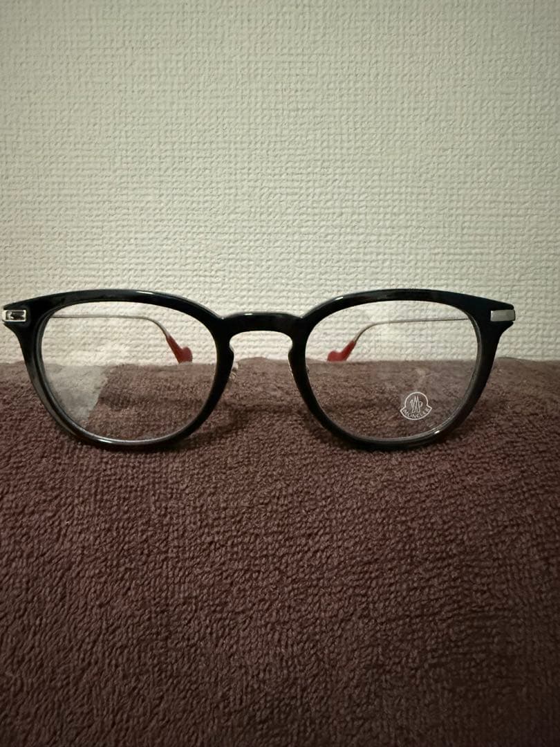 MONCLER ブラックフレーム メガネ MONCLER（モンクレール） 【在庫処分特価】MONCLER ブラック メガネ