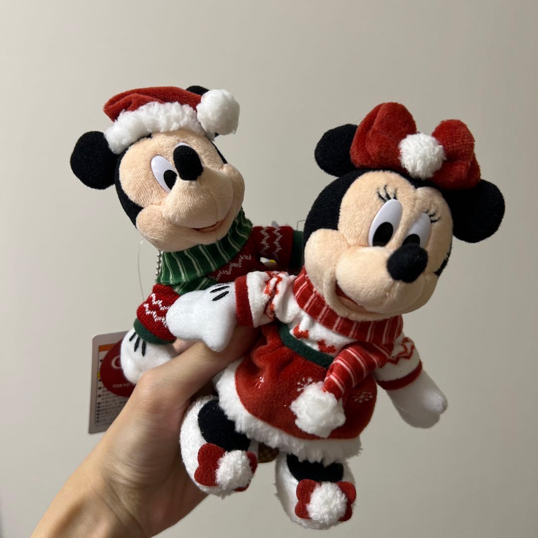 新品未使用】ディズニー クリスマス ぬいぐるみバッジ ミッキー ミニー