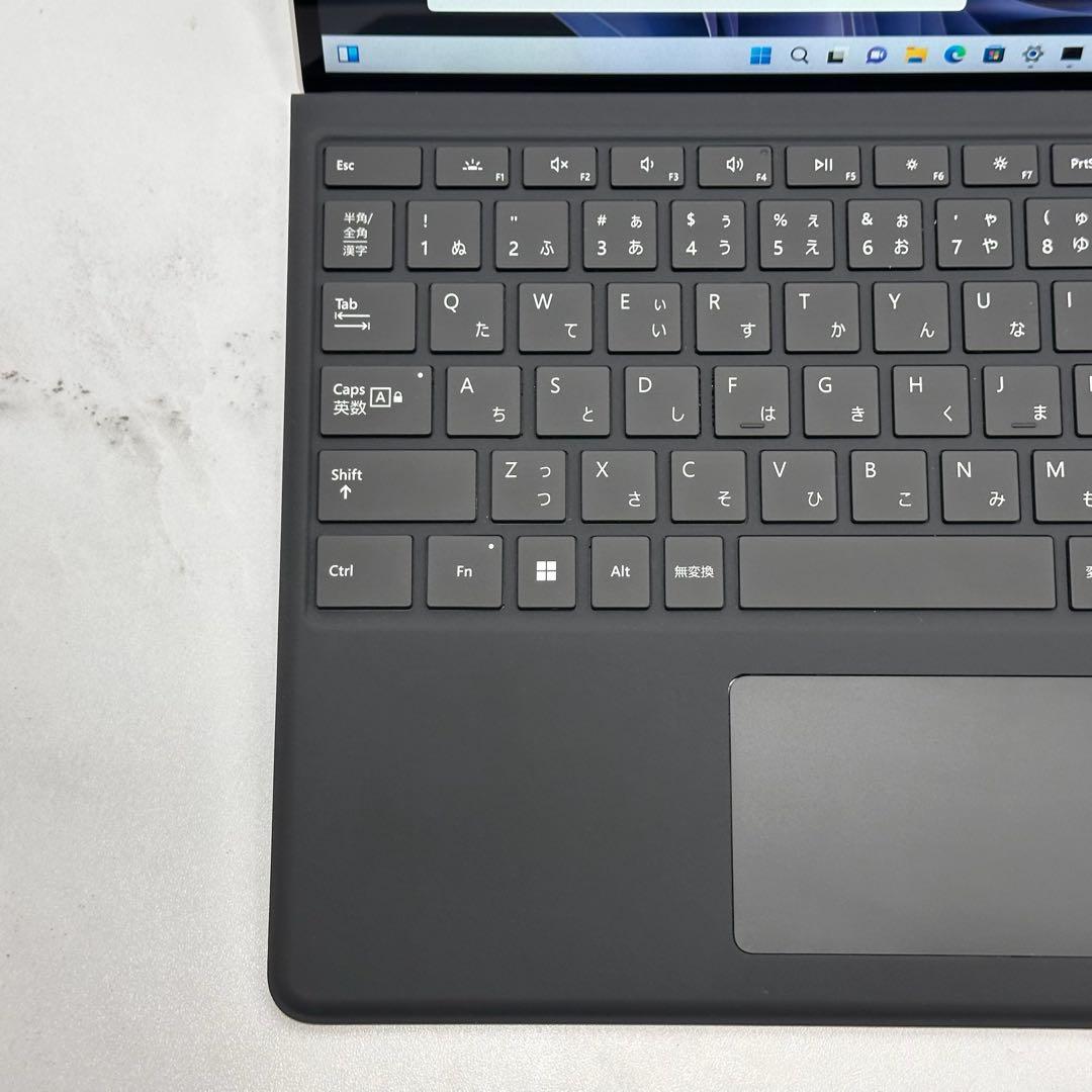 【S/BT100】 Surface Pro8 i5/8/256 Office