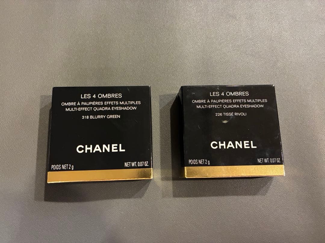 CHANEL LES 4 OMBRES 318/226 アイシャドウパレット CHANEL LES 4 OMBRES 318 BLURRY GREEN MULTI-EFFECT QUADRA EYESHADOW