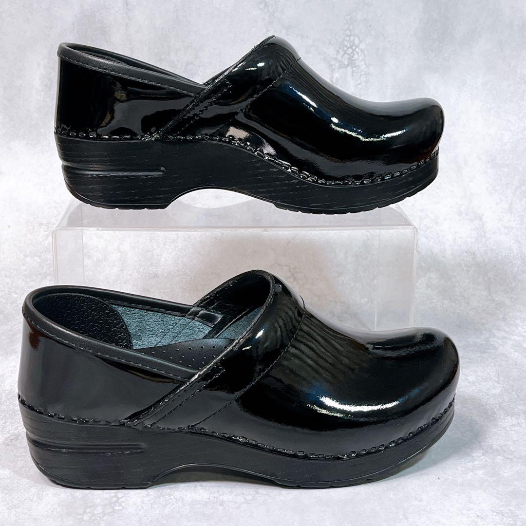 ダンスコ】サボサンダル (37) プロフェッショナル パテント 厚底