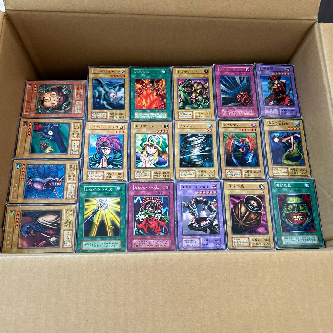 遊戯王 初期 字レア ノーマル 10000枚 まとめ売り 遊戯王ノーマル字レアまとめ売り 約10000枚 すべて日版 - メルカリ