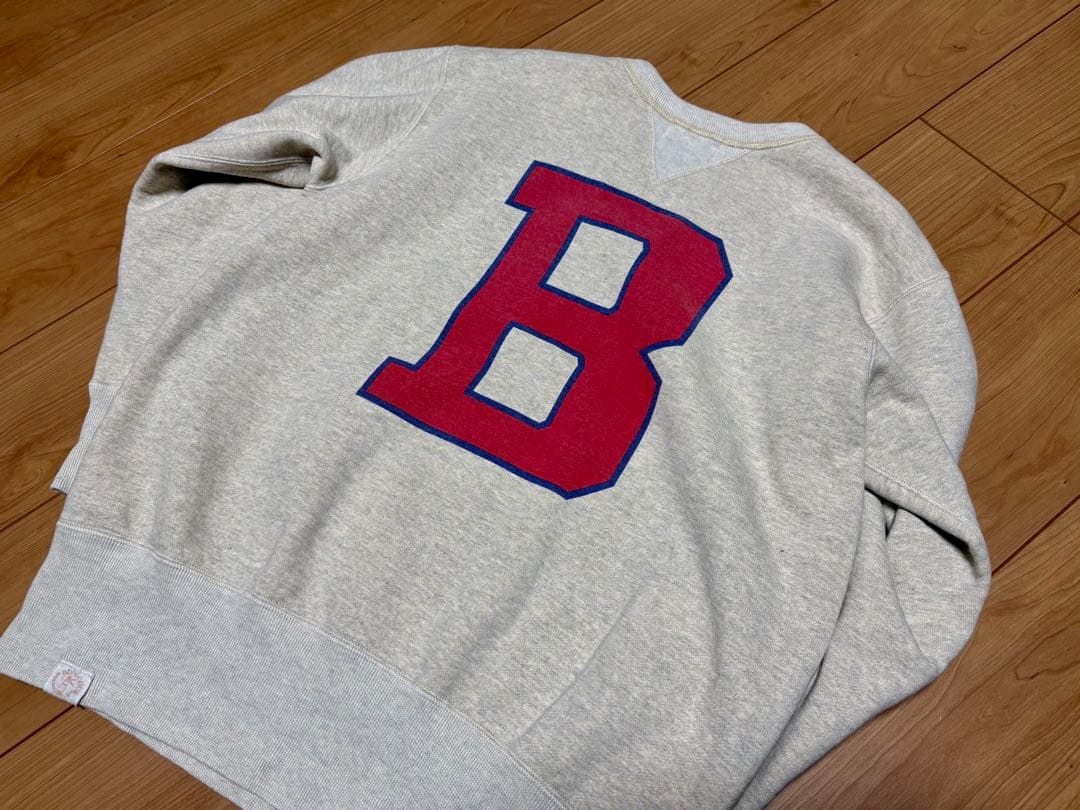 《最終値下げ》BONCOURA 両Vトレーナー バックプリント 36