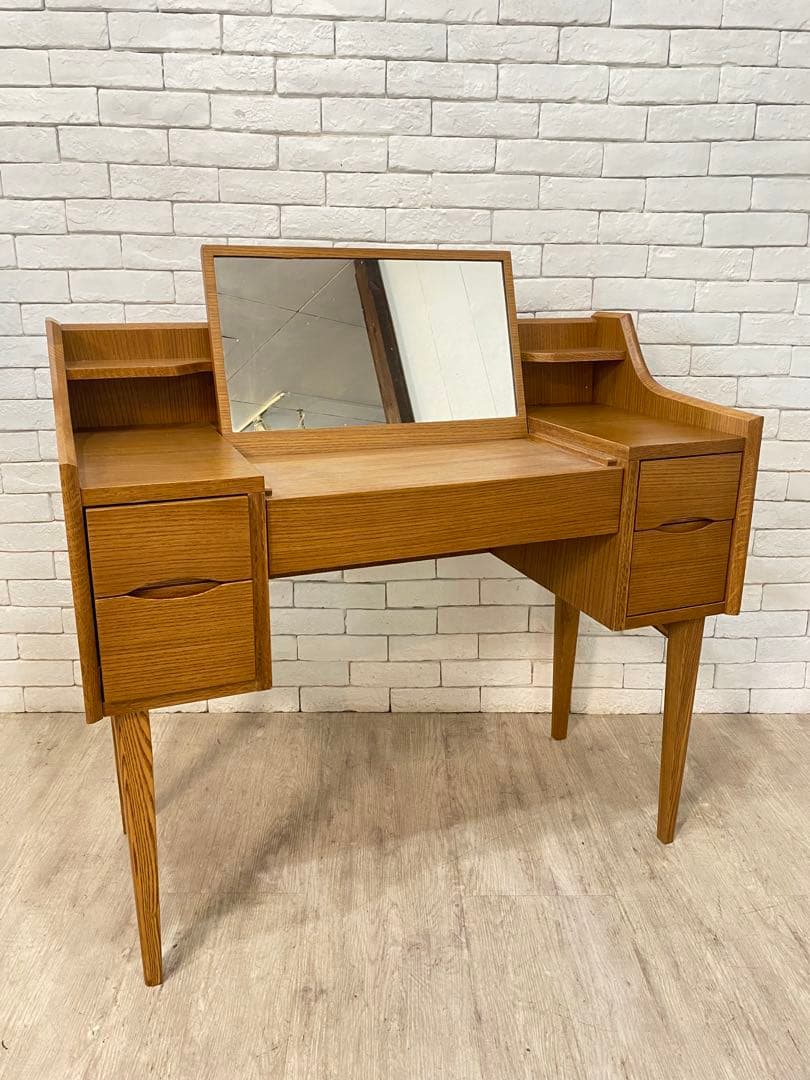 【東京都内23区配送無料】unico SIGNÉドレッサー　デスク　化粧台　机 unico（ウニコ）のSIGNEシリーズ ドレッサーのご紹介🤎⁂ | STAFF BLOG