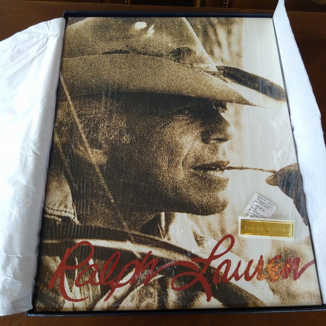 洋書　ラルフ・ローレン 　40周年記念写真集 Ralph Lauren - ラルフローレン 40周年記念写真集 洋書 美品 本の通販