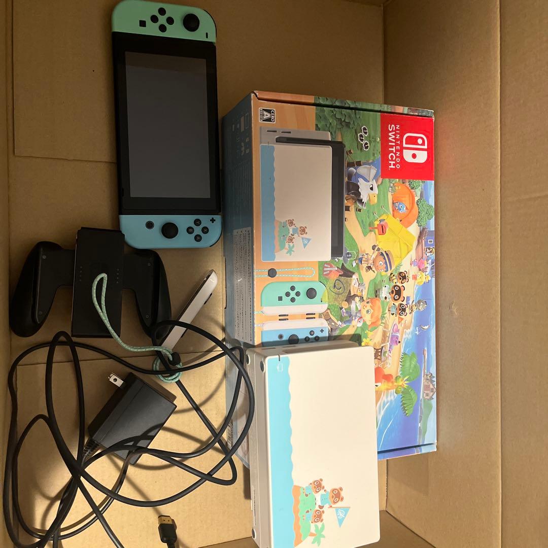 Switch 本体　あつ森　美品　初期化済み あつまれ どうぶつの森」特別デザインのSwitch本体セットとキャリング
