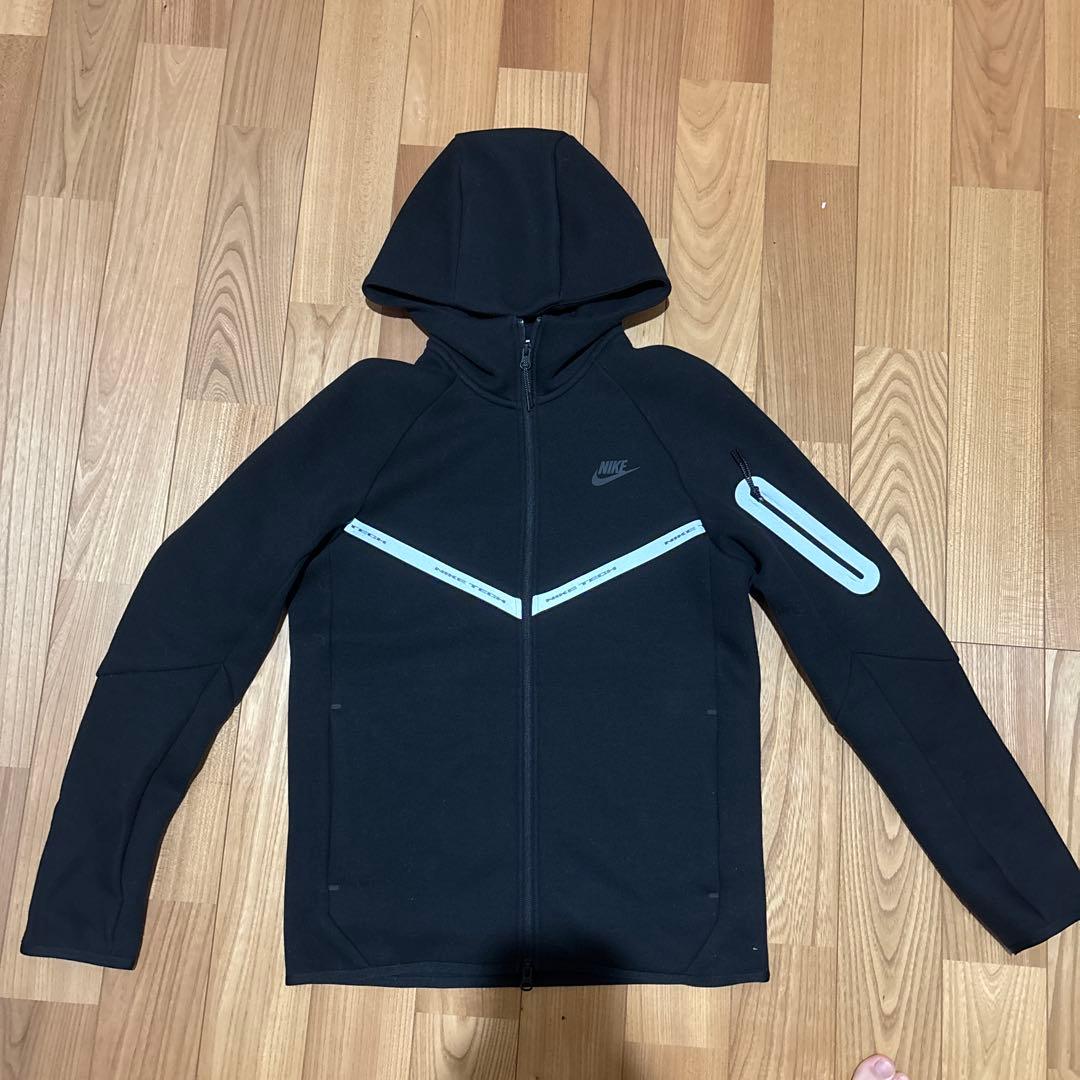 Nike テックフリース反射上下 - メルカリ
