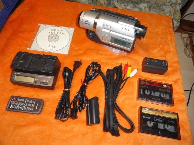 動作品◇SONY TRV225 Digital8 美品 付属品11点