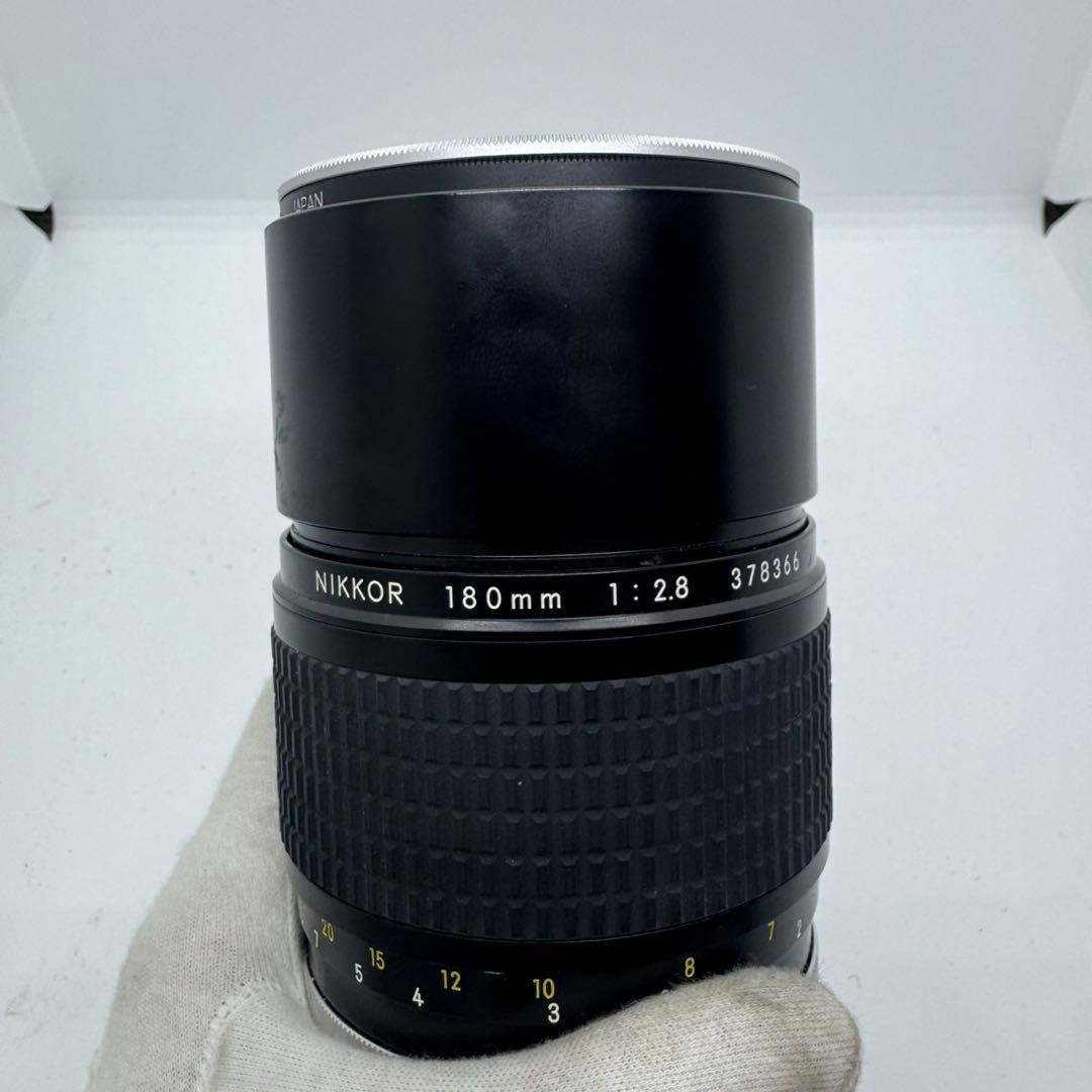Nikon NIKKOR 180mm 1:2.8 レンズ NIKKOR - The Thousand and One Nights No.10 | NIKKOR - The Thousand