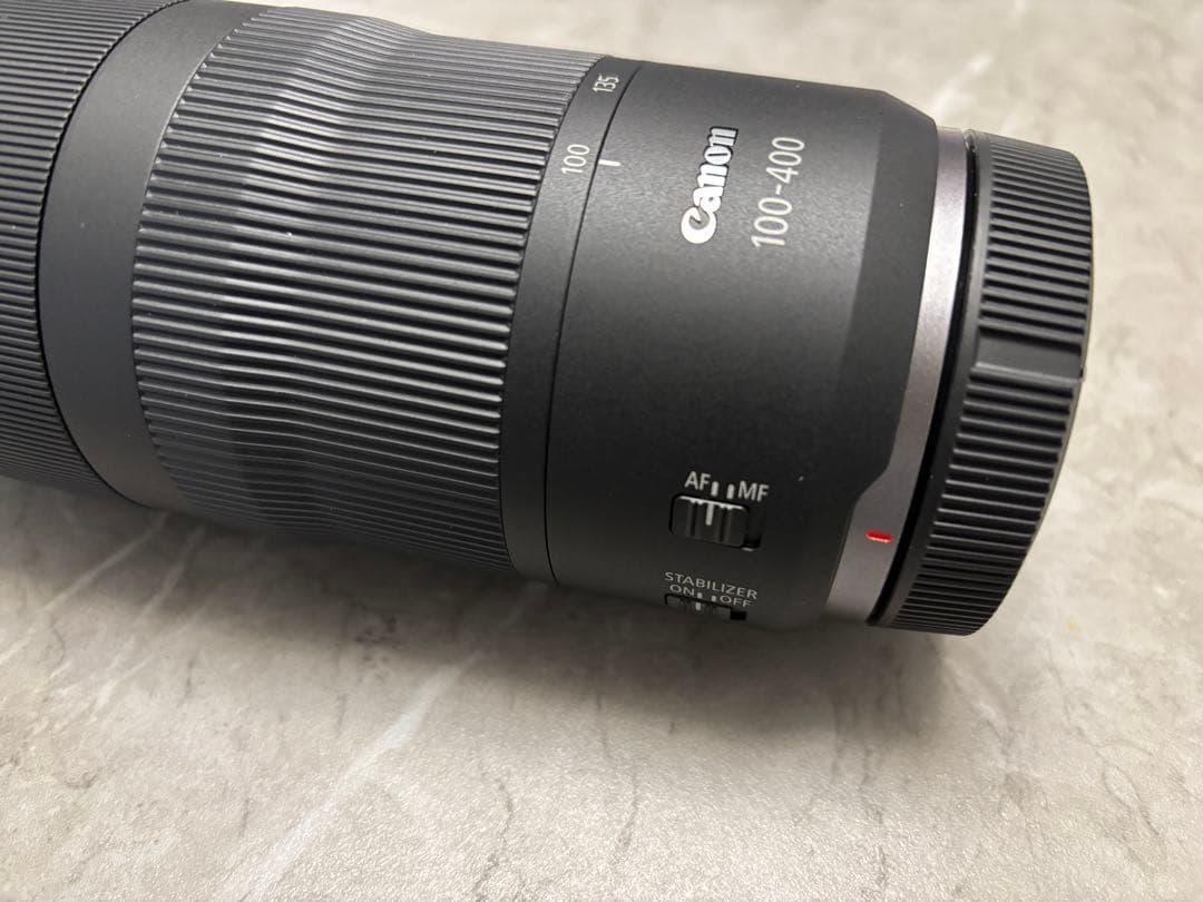 ほぼ新品　Canon RF100-400mm F5.6-8 IS USM レンズ